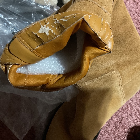 Knee high boot with snaps and side zipper - Picture 7 of 8